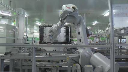 積極響應(yīng)中山重振虎威動員令!長虹模組智能制造中心正式投產(chǎn)運營